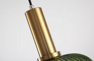 Lámpara colgante decorativa de cristal ámbar estriado, moderna bola de cristal acanalada con acabado de latón, accesorios de iluminación para comedor - Product Image 3