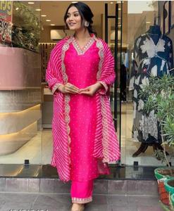 Ensemble de pantalon Kurti de style de vie indien avec tissu en mélange de soie Dupatta et bas vêtements indiens traditionnels - Product Image 5