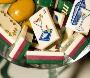Jeu de tuiles de mahjong en mélamine Xusheng American Empire State - Design moderne haut de gamme, 4 joueurs, emballage personnalisé avec logo gravé de luxe - Product Image 5