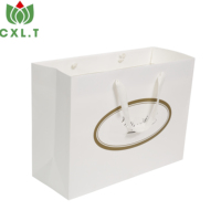 Sacs cadeaux en papier imprimés sur mesure, sacs shopping en papier recyclables de luxe pour l'emballage de cadeaux d'anniversaire