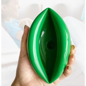 High quality baby Hiccup Back Pressure sputum Suction Cup Hiccup Relief Assistant baby silicone palm cup - Product Image 2