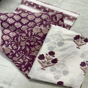 Tela de Algodón Indio de Alta Calidad, Ecológica, Suave, Color Rosa Floral, Lisa, para Vestidos de Niñas y Niños, por Yarda, Origen Indio - Product Image 1