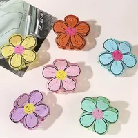 Nouveauté 2023 : Accessoires capillaires en plastique à motif floral Hawaïen, incluant les pinces requin et les pinces à cheveux griffe Plumeria, et la pince à cheveux griffe à motif floral graffiti