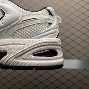 Zapatos deportivos casuales de lujo para hombre, tejido de malla, transpirables, zapatos deportivos para exteriores, estilo unisex para hombre y mujer - Product Image 2