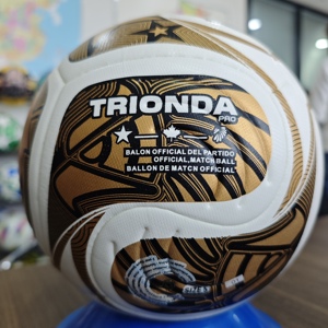 ลูกฟุตบอลคุณภาพสูง ขนาด 4/5 เย็บด้วย PU สำหรับฝึกซ้อมเยาวชนและผู้ใหญ่ - Product Image 3