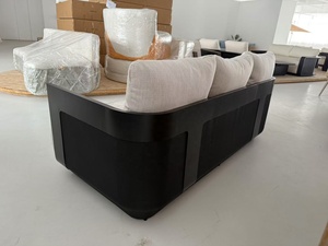 Canapé d'extérieur moderne en forme de U avec structure en aluminium foncé et coussins en tissu clair, ensemble de jardin 4 places - Product Image 2