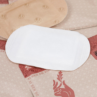 Patch de moxibustion écologique Yong Quan avec des ingrédients à base de plantes chinoises pour soulager la chaleur des pieds et le syndrome externe