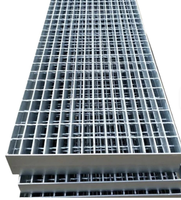 Grille de caniveau moderne à charnières relevables (acier au carbone galvanisé à chaud / acier inoxydable 304/316) en maille soudée dentelée antidérapante