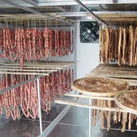 600Kg sosis et balık karides tepsisi kabinli kurutucu deniz ürünleri ısı pompası fırın kurutucu