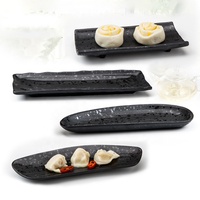 Vaisselle de restaurant incassable Assiette de service à sushi en mélamine irrégulière noire réutilisable de 11.5 pouces