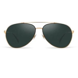 Lunettes de soleil en métal italien personnalisées de haute qualité pour hommes et femmes Double pont <span class=keywords><strong>photochromique</strong></span> cadre doré <span class=keywords><strong>polarisé</strong></span> dernière conception - Product Image 1