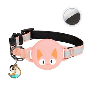 Venta al por mayor de lujo reflectante de nailon para mascotas <span class=keywords><strong>Collar</strong></span> para cachorro gato impreso Airtag <span class=keywords><strong>Collar</strong></span> campanas productos al aire libre accesorios fabricante - Product Image 1