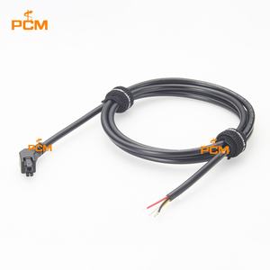 45 °   Câble d'assemblage Degree Micro-Fit 3.0 vers Molex 4 broches à sortie gauche pour alimentation et signal des dispositifs compacts et contrôle robotique - Product Image 3