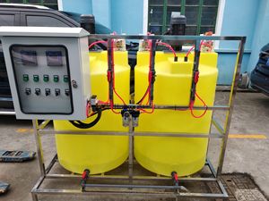 Système de dosage automatique de produits chimiques pour le traitement de l'eau - Product Image 2
