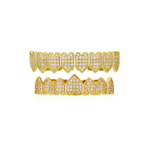 Bijoux personnalisables VVS Moissanite <span class=keywords><strong>Grillz</strong></span> Bijoux Hip Hop Bling <span class=keywords><strong>Grillz</strong></span> <span class=keywords><strong>Dent</strong></span> 14K Plaqué or Zircon glacé Dents de cœur en diamant <span class=keywords><strong>Grillz</strong></span> - Product Image 1