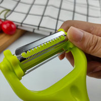 Multifunctionele plastic PP groente- en fruit schiller met scherp mes, antiaanbaklaag, makkelijk schoon te maken, duurzaam keukengereedschap
