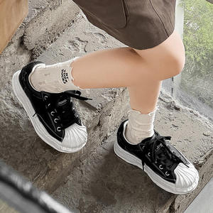 Baskets décontractées de créateur de mode avec logo Haute Couture, chaussures de marche tendance, qualité supérieure, diverses séries - Product Image 3