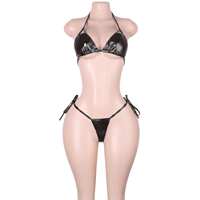 Ensemble de vêtements de performance pour adultes, style club, pour filles de bar, en similicuir verni, avec détails métalliques ajourés, comprenant des bikinis deux pièces, des soutiens-gorge et des strings, pour les soirées rave.