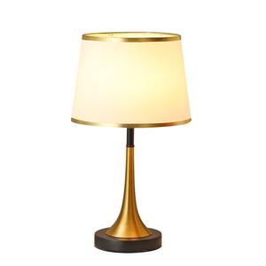 Lámpara de Mesa Moderna Minimalista Nórdica, Apta para Instagram, Lámpara de Noche de Lujo para Dormitorio, Sala de Estar o Escritorio - Product Image 2