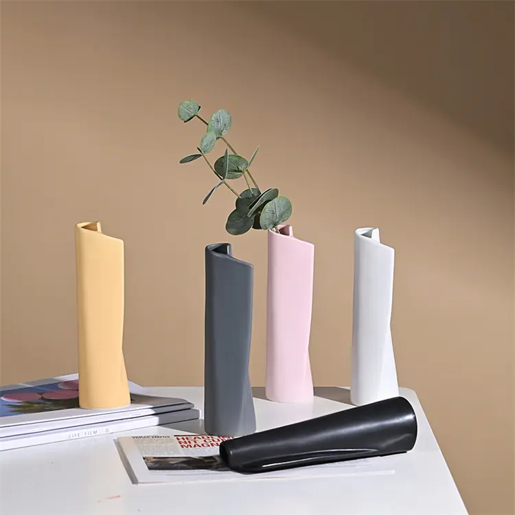 Nordic Tall And Slender Small Mouth Ceramic Vase Folding PLIAGE Unique Design Porcelain Rose Handmade Colorful Vases