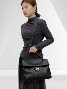 Nouveaux sacs bandoulière de créateur tendance en cuir véritable de haute qualité, sacs messager décontractés, sacs fourre-tout et sacs à main pour femmes - Product Image 4