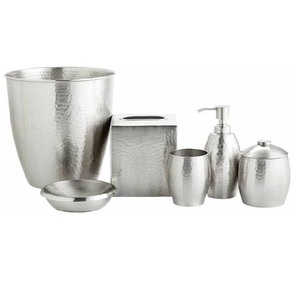 Nouvel arrivage Ensemble de salle de bain décoratif au design antique Ensemble de salle de bain en matériau de haute qualité pour accessoires de salle de bain à bas prix - Product Image 2