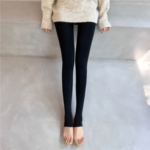 Black Skin Winter Girl Medias Piernas gruesas Pantimedias de mujer con calcetines - Product Image 2