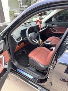 <span class=keywords><strong>BMW</strong></span> <span class=keywords><strong>X1</strong></span> sDrive25Li 2.0T LWB SUV de Luxe 2026, Conduite à Gauche, <span class=keywords><strong>Automatique</strong></span>, <span class=keywords><strong>Essence</strong></span>, 3.5k km, Comme Neuf, Peinture d'Origine, <span class=keywords><strong>BMW</strong></span> d'Occasion à l'Exportation - Product Image 4