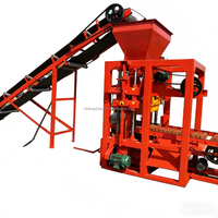 Machine à fabriquer des briques en béton interverrouillées QT4-26 à bas prix, idéale pour les petites entreprises