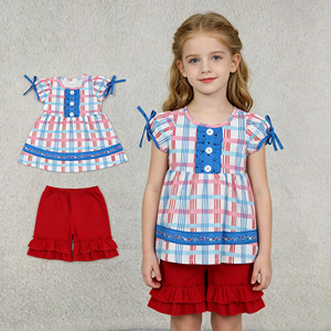 Ensembles de vêtements pour sœurs et enfants : T-shirt et short décontractés en coton et élasthanne respirants pour petites filles, motif drapeau et nœuds du 4 juillet, collection RTS USA - Product Image 1