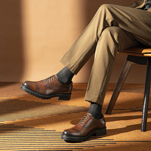 Automne nouveau Style haut-grain peau de vache hommes affaires et chaussures formelles chaussures de robe de mariée hauteur augmentant imperméable et respirant - Product Image 5