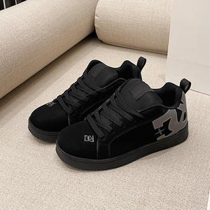 Xiao <span class=keywords><strong>Lang</strong></span> scarpe da corsa sportive Casual stile Hong Kong stile retrò leggero e traspirante maglia stringata - Product Image 1