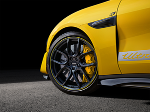 Hiệu suất cao Xiaomi SU7 Ultra EV cho những người đam mê theo dõi ngày & đi lại đô thị - Product Image 5