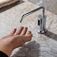 Pont monté installer robinet forme capteur automatique désinfectant pour les mains moussant mousse distributeur de savon