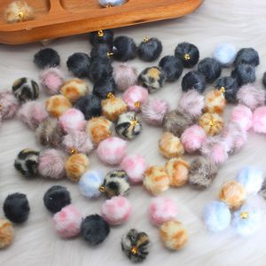 Llavero de Peluche con Estampado de Leopardo y Pompón de 1.5 cm, Suave, Accesorio de Joyería DIY, Cadena para Teléfono con Mosquetón de Moda, Forma de Bola, Hecho a Mano - Product Image 4