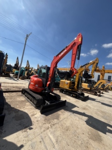 Excavatrice KUBOTA U55-4 d'occasion à haute efficacité, peinture d'origine, excellente qualité, à vendre à prix avantageux - Product Image 1