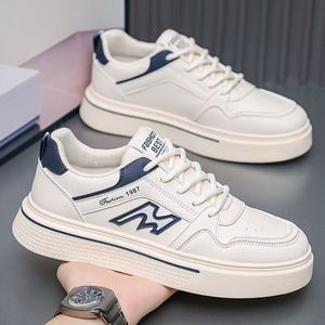 Scarpe Unisex 2026 Autunno Nuove con Suola Intermedia in PU e Tomaia in Mesh, Suola Spessa, di Tendenza, Versatili, Casual, da Skateboard, Sportive, Antiurto per Adolescenti - Product Image 3