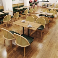 Meilleures ventes mondiales - Chaises de restaurant personnalisables au design moderne avec cadre en bois et sièges en cuir pour la restauration