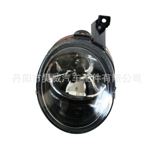 ไฟตัดหมอกหน้าสำหรับรถยนต์ Volkswagen Sagitar Golf Gti 1K0941699A 1T0941699C ฮาโลเจน 12V 240W - Product Image 3