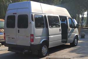 JMC <strong>Transit</strong> Space King Taurus Edition Long Wheelbase Mid-High Roof Single Rear Tire - Steps 6-Seater Diesel - Product Image 6
