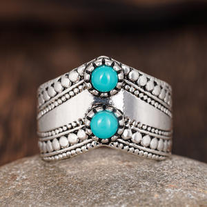 Anillo de Cóctel Geométrico A112 con Turquesa Natural Redonda en Engaste de Bisel, Anillos de Moda Unisex, Regalo - Product Image 5