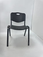 Chaise de formation ergonomique moderne en plastique avec dossier à poignée pour salles de classe et salles de conférence