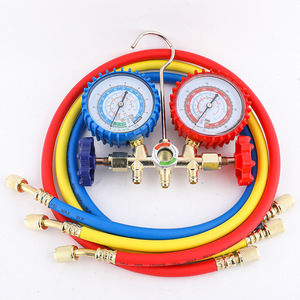 Kit de charge de réfrigérant R134A à double manomètre pour la réparation des climatiseurs de voiture et de maison, avec flexibles et vannes - Product Image 1