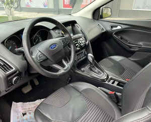 <span class=keywords><strong>2017</strong></span> Changan Ford Focus 1.6L 125 automatique attrayant utilisé berline compacte à hayon Mini intérieur foncé gaz/essence direction gauche - Product Image 5