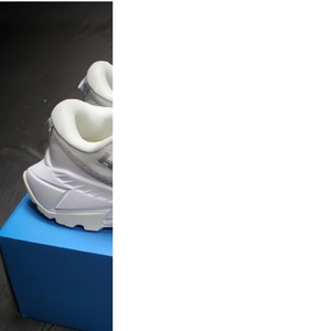 Chaussures de sport tendance et de haute qualité avec semelles épaisses pour augmenter la taille, idéales pour le tennis en extérieur. - Product Image 1
