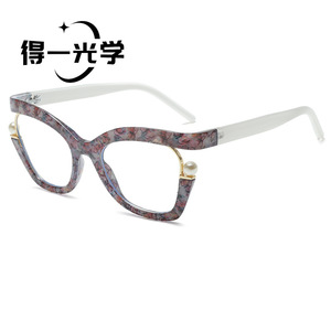 แว่นตา De Yi Optics ทรงแคทอาย ป้องกันแสงสีฟ้า สำหรับผู้หญิง กรอบเต็ม ประดับมุก เลนส์ PC - Product Image 3