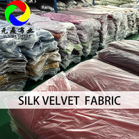 Tissu de Luxe Pur Velours 100 % Soie Brossé Couleur Unie de 54" Provenant d'Usine Chinoise pour Écharpes, Robes et Vêtements