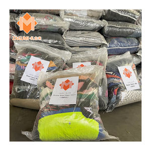 Vêtements de Marque de Créateur d'Occasion de Haute Qualité, Vêtements en Coton Doucement Portés à Bangkok, Commande Minimale 45 kg - Product Image 1