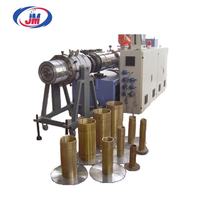 Ligne d'extrusion automatique de tuyaux en PEHD, extrudeuse à vis simple, vis en alliage, certifiée CE pour tuyaux d'alimentation en eau en PE de 20 à 63 mm