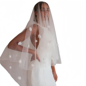 Voile de mariée floral 3D enchanté-Fleurs sculptées à la main avec tulle flottant - Product Image 1